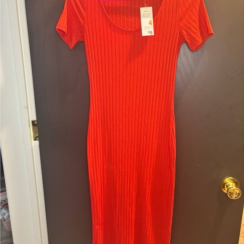 Primark Red Midi Bodycon Dress with Ribbed Texture and Scoop Neck
